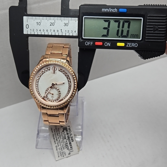 Womens Jennifer Lopez Rose Gold Crystal Watch Rhinestones FMDJL549 New Battery - Picture 4 of 10